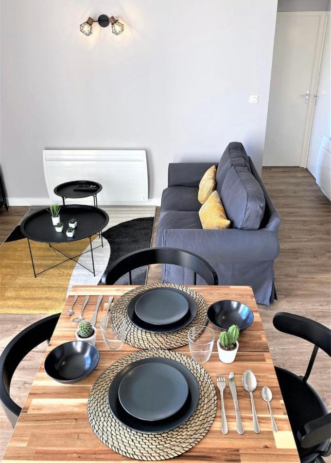 Appartamento Sacré cœur - Duplex avec balcon - 4 pers Cholet Esterno foto