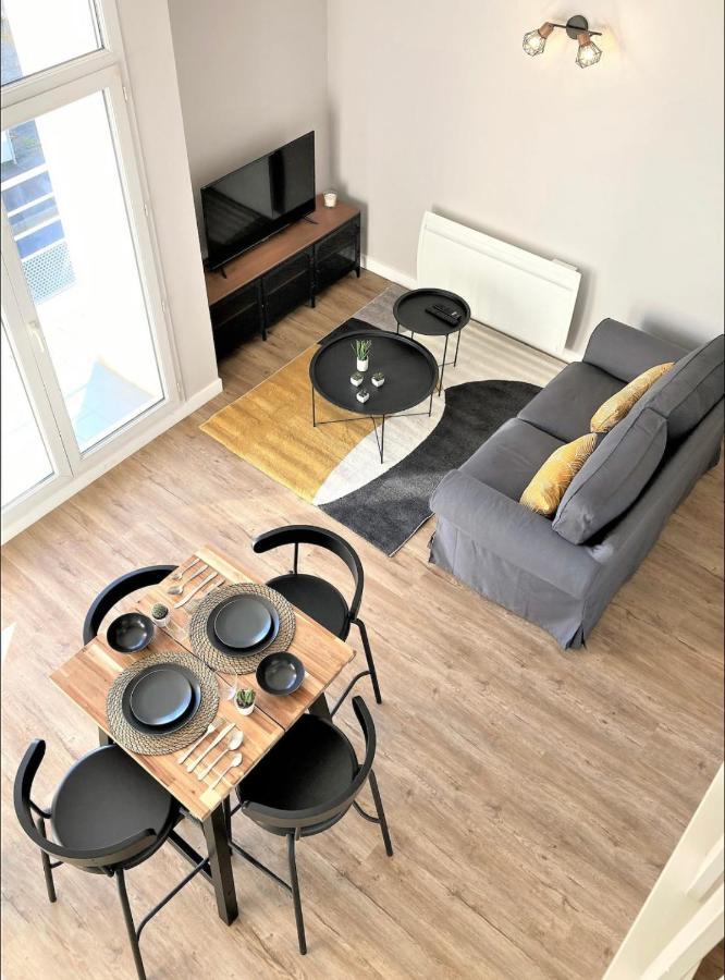 Appartamento Sacré cœur - Duplex avec balcon - 4 pers Cholet Esterno foto
